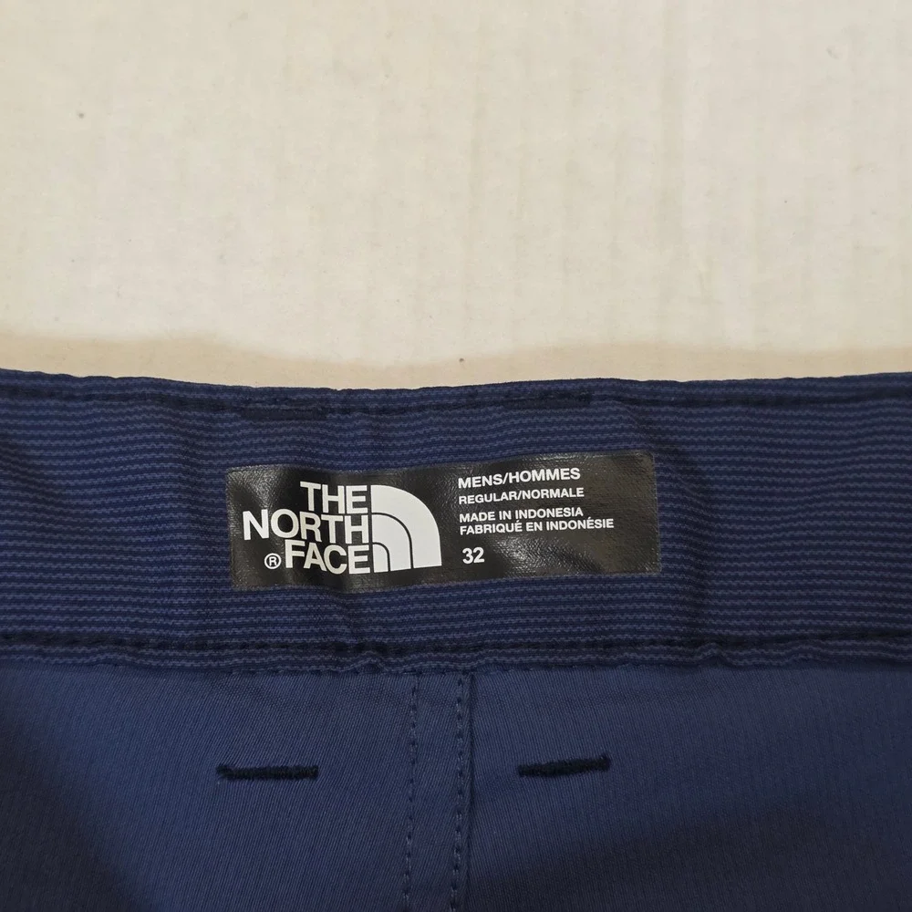The North Face Shorts Mens 32 Navy Flat Front Textured Hiking Climbing Outdoors